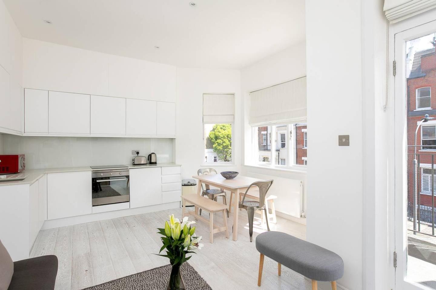 Guestready - West Kensington Home W/Balcony London Exterior foto